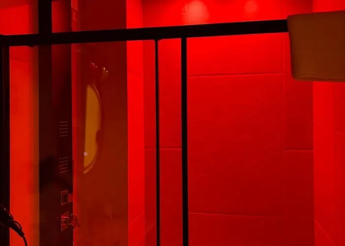 לינה וארוחת בוקר Sunset Club טרופאה