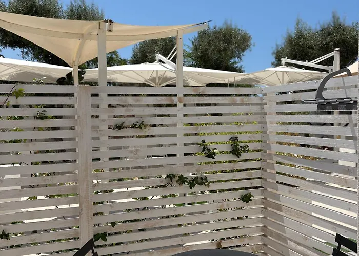 Sunset Club לינה וארוחת בוקר