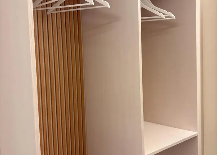 לינה וארוחת בוקר Sunset Club טרופאה