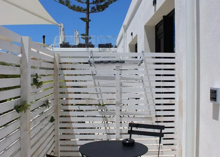 Sunset Club לינה וארוחת בוקר 3*