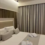 Sunset Club Bed & Breakfast