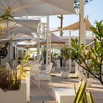 Sunset Club Отель типа 