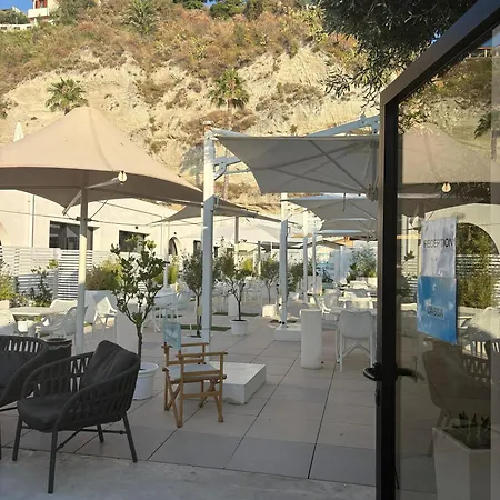 Nocleg ze śniadaniem Sunset Club Tropea