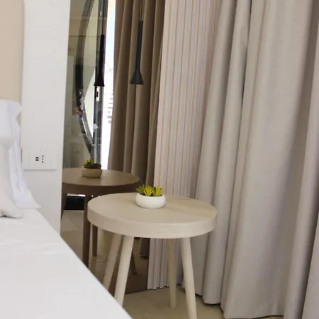 Oda ve Kahvaltı Sunset Club Tropea