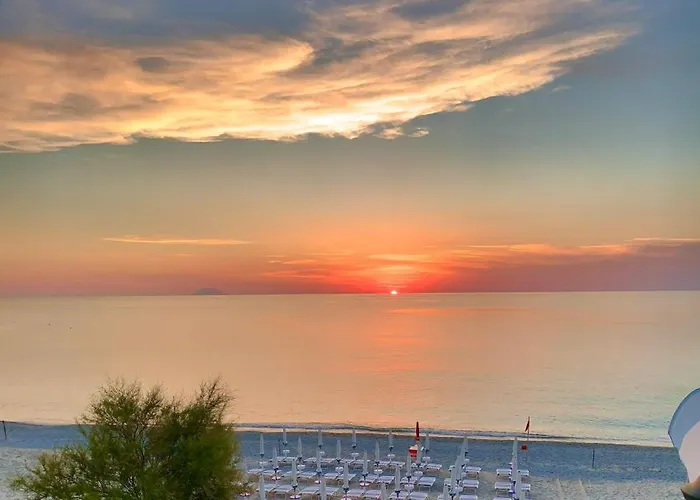 Sunset Club Nocleg ze śniadaniem